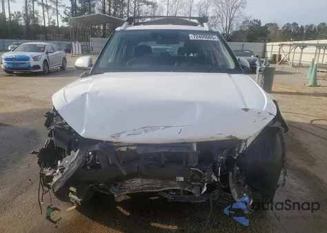 2021 Hyundai Venue Sel from USA, damaged, VIN KMHRC8A39MU082620